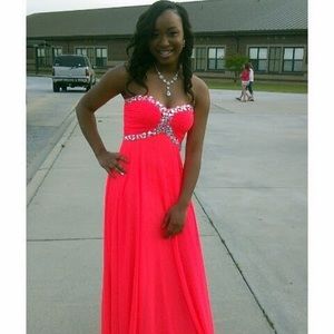 Meet your Posher, Tamara